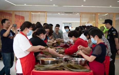 組團(tuán)共建、服務(wù)民生---這里的黨群服務(wù)中心格外有溫度